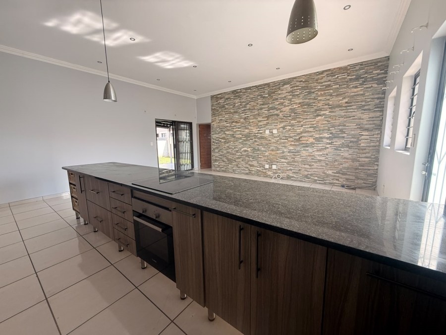 3 Bedroom Property for Sale in Geelhoutpark North West